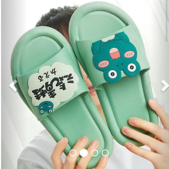 NWT frog Flip flop little Kids Size 1.5(8’inch) anti-slip confortable Beach. - Picture 16 of 17